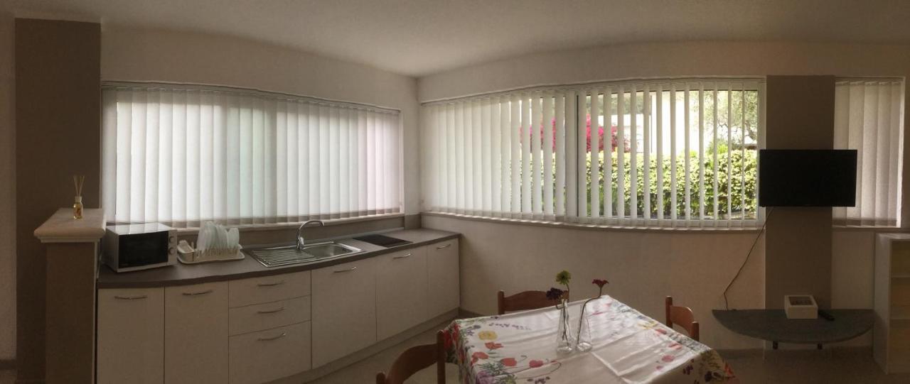 Residence I Faraglioni Mattinata Kültér fotó