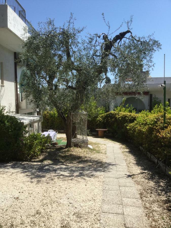Residence I Faraglioni Mattinata Kültér fotó